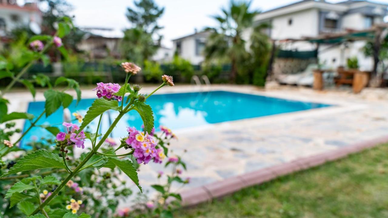 Spacious Villa With Sea And Mountain View Kemer Esterno foto